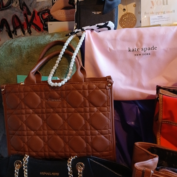 25+ Reseller Bundle - Picture 6 of 11